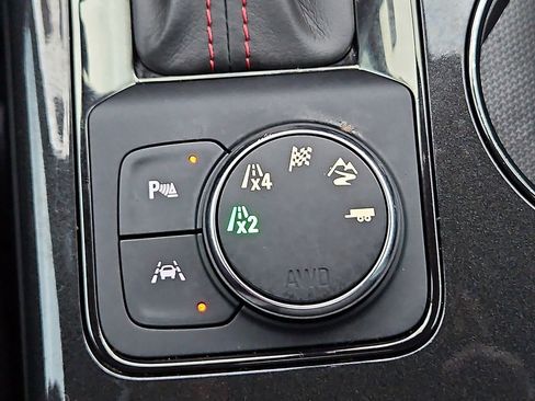 Used 2020 Chevrolet Blazer RS image 27