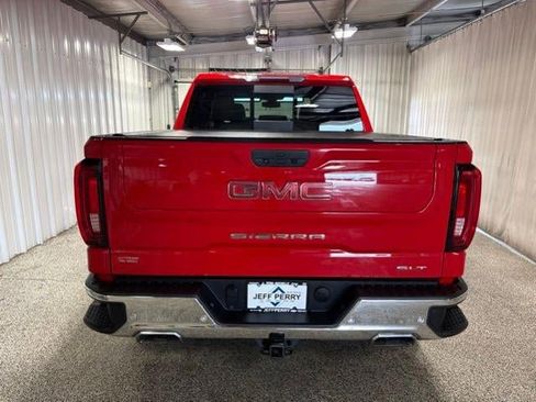 Used 2021 GMC Sierra 1500 SLT w/ SLT Premium Plus Package AWD/4WD image 5