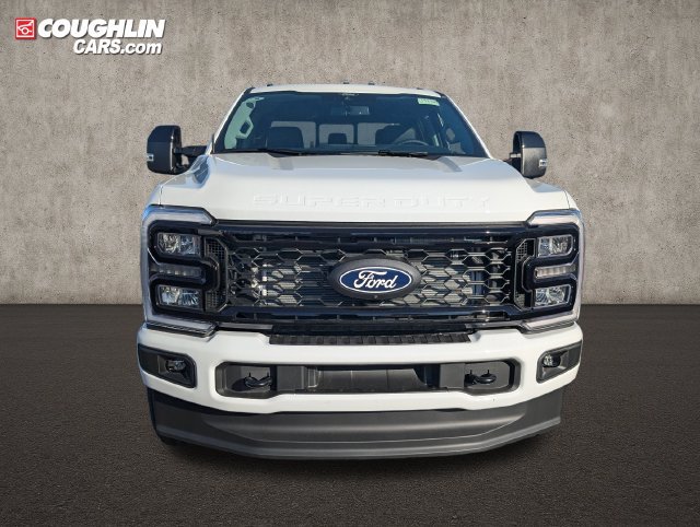 New 2027 Ford F350 Lariat w/ Black Appearance Package AWD/4WD image 2