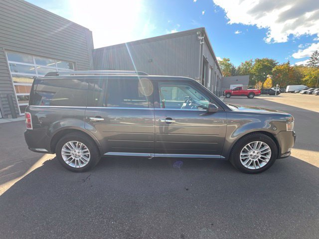 Used 2019 Ford Flex SEL w/ Equipment Group 202A AWD/4WD image 5