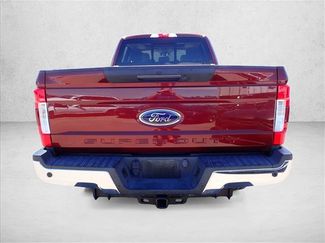Used 2017 Ford F250 Lariat w/ Lariat Ultimate Package AWD/4WD video 3