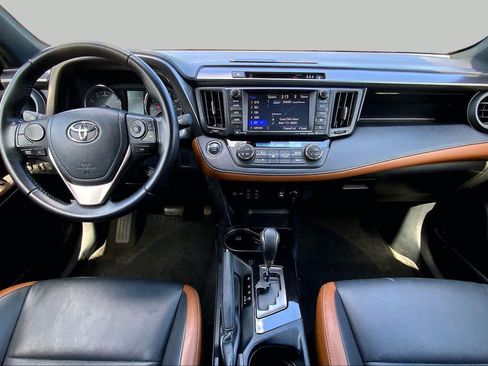Used 2017 Toyota RAV4 SE w/ Advanced Technology Package FWD image 16