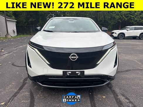 Used 2025 Nissan Ariya AWD image 2