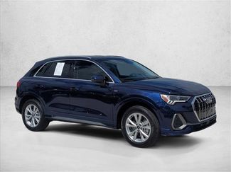 Used 2025 Audi Q3 2.0T Premium video 3