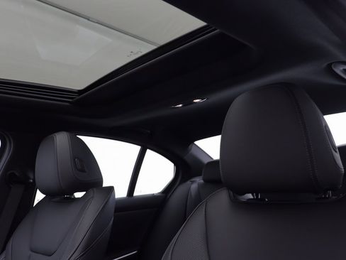 New 2026 BMW 330i xDrive Sedan w/ M Sport Package image 12