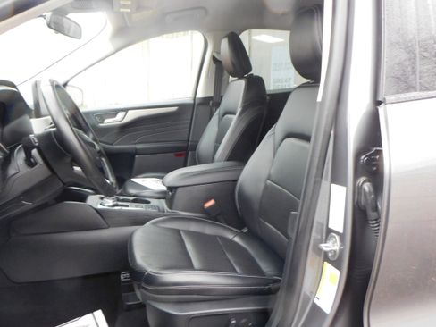 Used 2021 Ford Escape SEL image 10