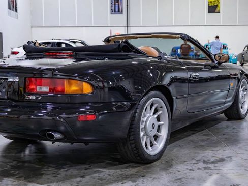 Used 1997 Aston Martin DB7 Volante RWD image 38