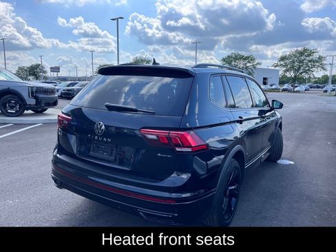 Used 2023 Volkswagen Tiguan SE R-Line AWD/4WD image 3