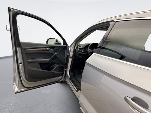 Used 2024 Audi Q5 2.0T Premium Plus image 9