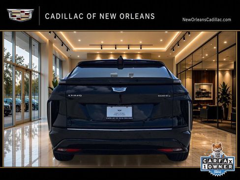 Certified 2024 Cadillac Lyriq Tech w/ Driver Assist Package AWD/4WD image 4