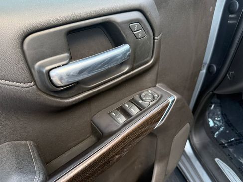 Used 2019 Chevrolet Silverado 1500 LT w/ All-Star Edition AWD/4WD image 19