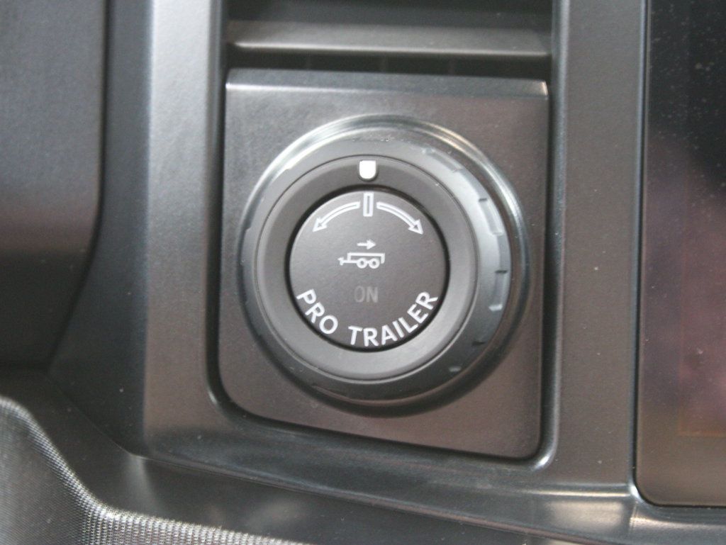Used 2023 Ford F250 Platinum AWD/4WD image 72