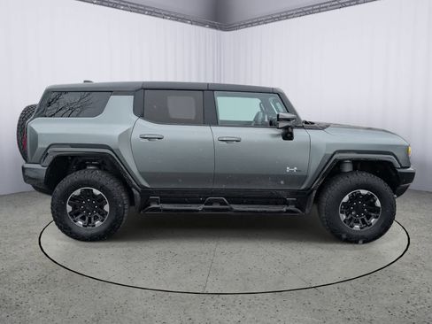 Certified 2024 GMC Hummer EV 3X w/ Extreme Off-Road Package image 2