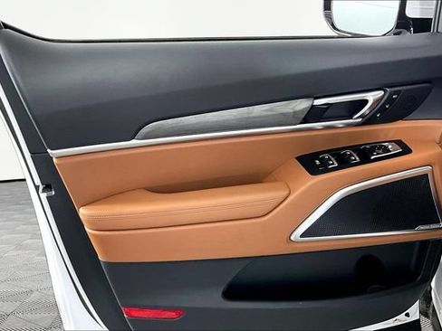 Certified 2025 Kia Telluride SX Prestige X-Line AWD/4WD image 19