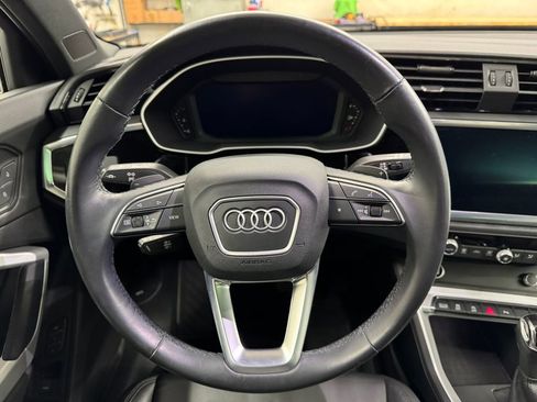 Used 2022 Audi Q3 2.0T Premium w/ Convenience Package image 19