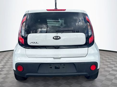 Used 2019 Kia Soul image 7