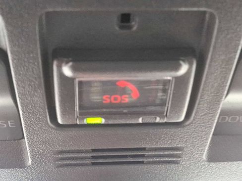 Certified 2022 Toyota Camry SE image 26