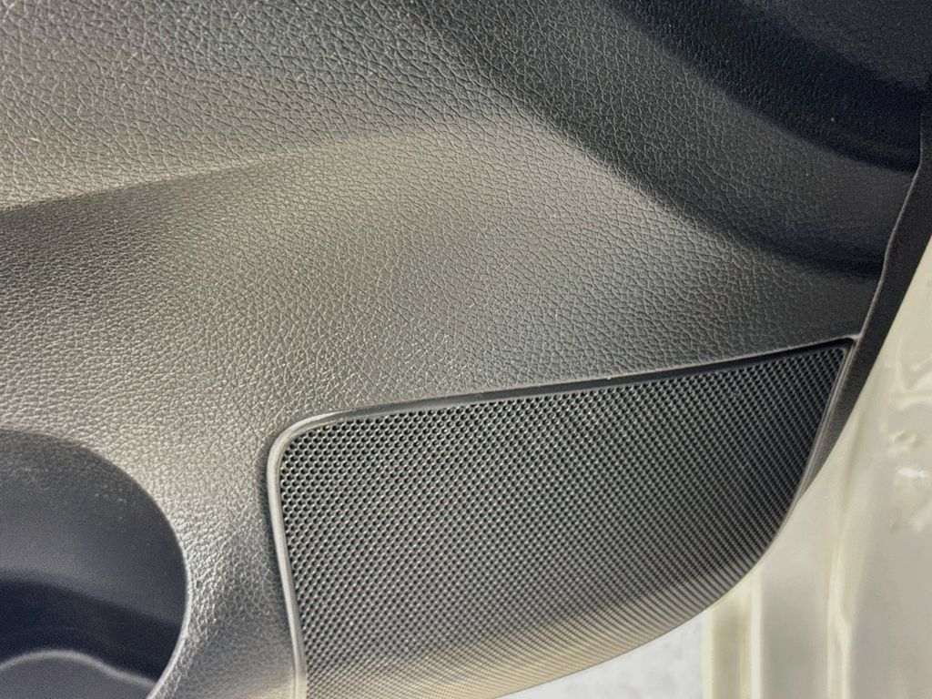 Used 2018 Nissan Sentra SV FWD image 20
