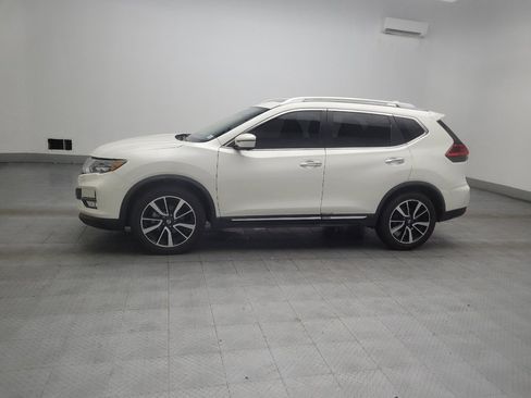 Used 2017 Nissan Rogue SL w/ SL Premium Package FWD image 2