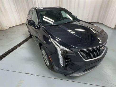 Certified 2023 Cadillac XT4 Premium Luxury w/ Cold Weather Package image 2
