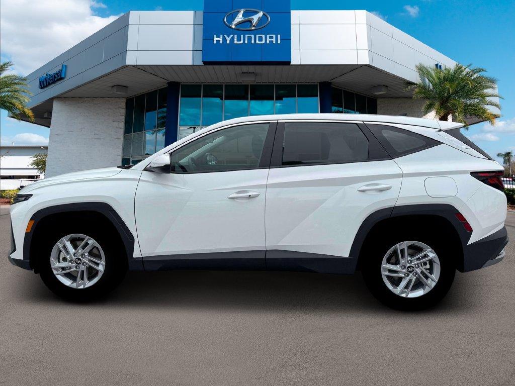New 2026 Hyundai Tucson SE FWD image 3