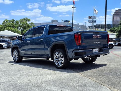 Used 2024 GMC Sierra 1500 Denali w/ Denali Reserve Package AWD/4WD image 8