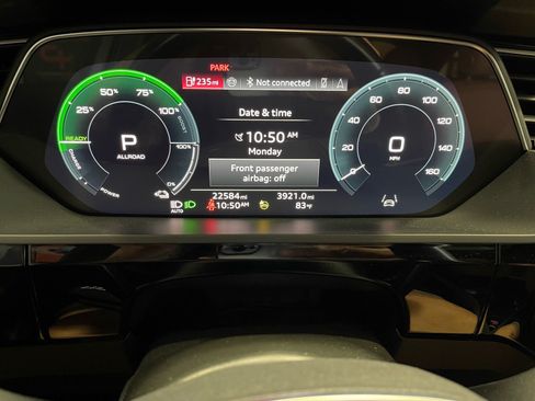 Used 2024 Audi Q8 e-tron Premium AWD/4WD image 46