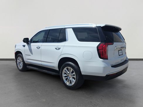 Used 2022 GMC Yukon SLT RWD image 3