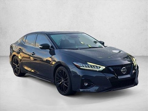 Used 2021 Nissan Maxima Platinum w/ 40th Anniversary Package FWD image 3