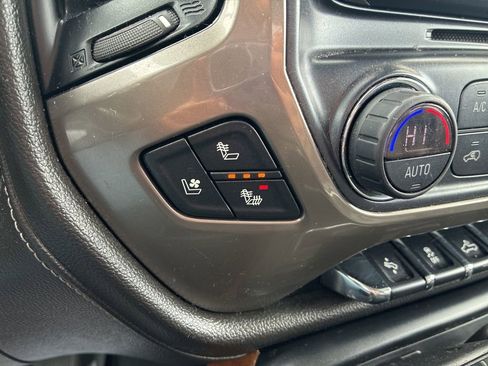 Used 2018 Chevrolet Silverado 2500 High Country image 26