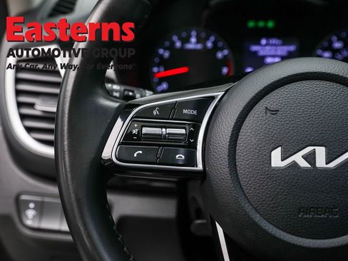 Used 2023 Kia Seltos EX image 15