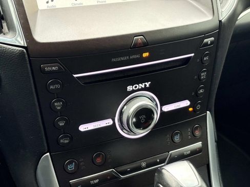 Used 2018 Ford Edge Titanium w/ Equipment Group 301A image 32