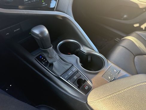 Used 2023 Toyota Camry XSE image 23