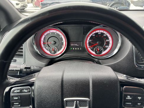 Used 2019 Dodge Grand Caravan SXT image 22