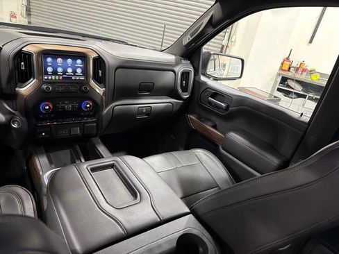 Used 2021 Chevrolet Silverado 1500 High Country RWD image 28