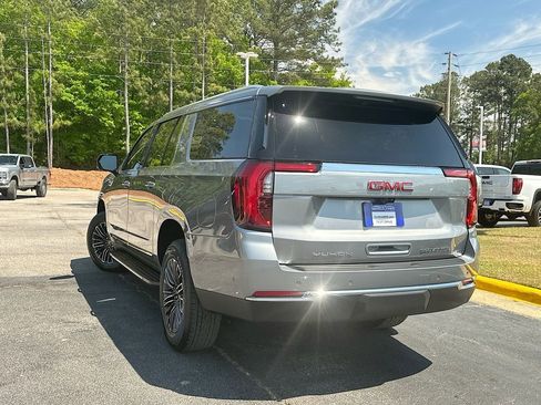 New 2026 GMC Yukon XL Elevation w/ Elevation Premium Package AWD/4WD image 6