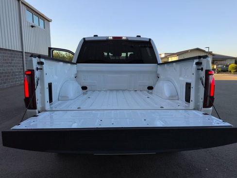 Used 2025 Ford F150 Lariat AWD/4WD image 28