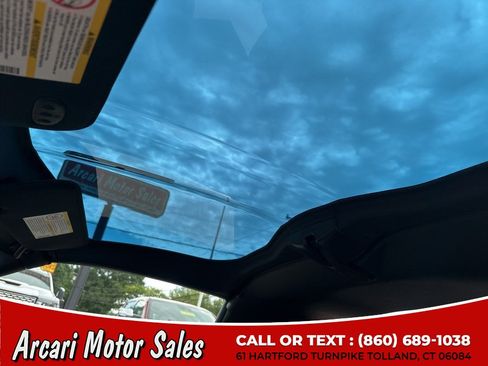 Used 2005 Chevrolet Corvette Coupe w/ Preferred Equipment Group RWD image 31