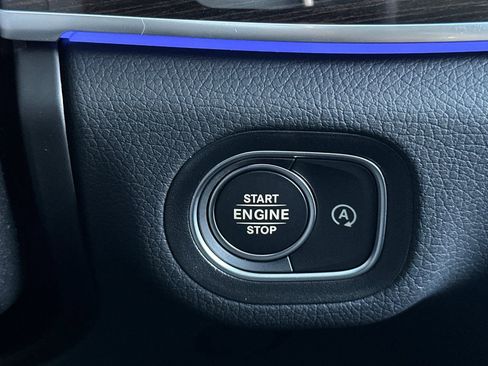 New 2026 Mercedes-Benz GLS 450 4MATIC image 19