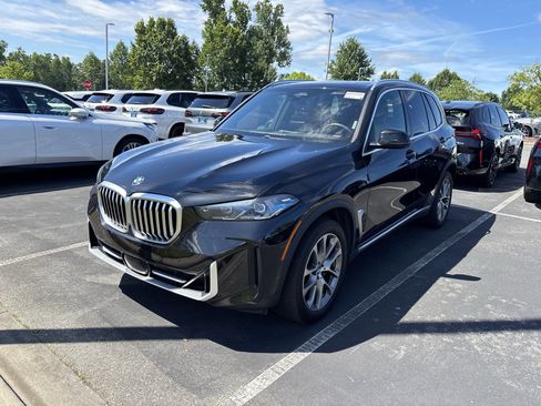 Used 2025 BMW X5 xDrive40i AWD/4WD image 13