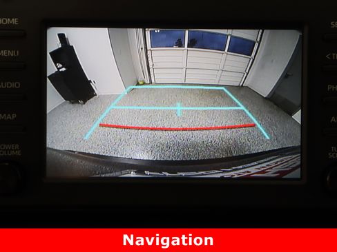 Used 2019 Toyota RAV4 LE image 19