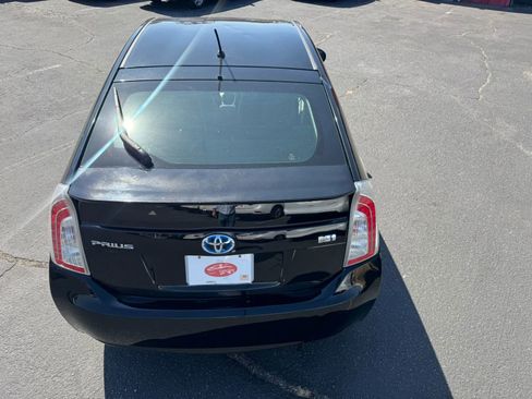 Used 2013 Toyota Prius Two FWD image 7