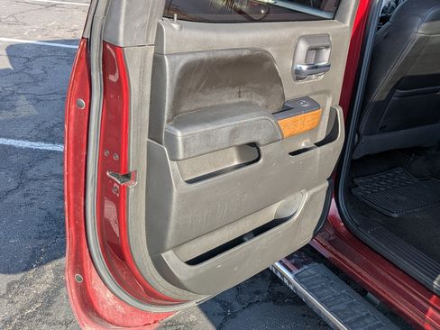 Used 2016 Chevrolet Silverado 1500 LTZ image 20