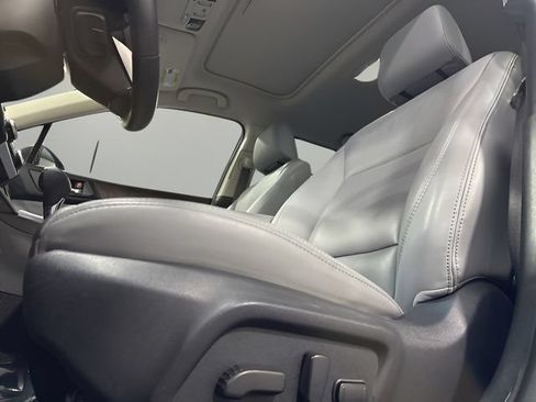 Used 2018 Subaru Outback 2.5i Limited w/ Popular Package #2 AWD/4WD image 10