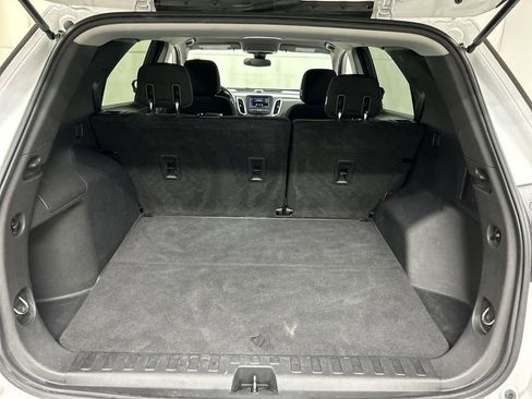 Used 2020 Chevrolet Equinox LT FWD image 21