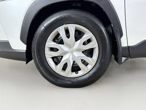Certified 2025 Toyota Corolla Cross L AWD/4WD image 25