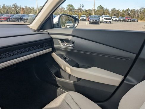 New 2025 Honda Accord LX image 13
