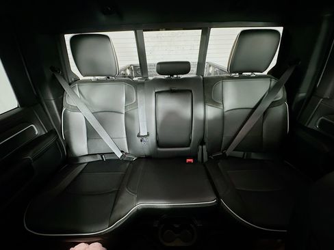 New 2026 RAM 2500 Laramie AWD/4WD image 10
