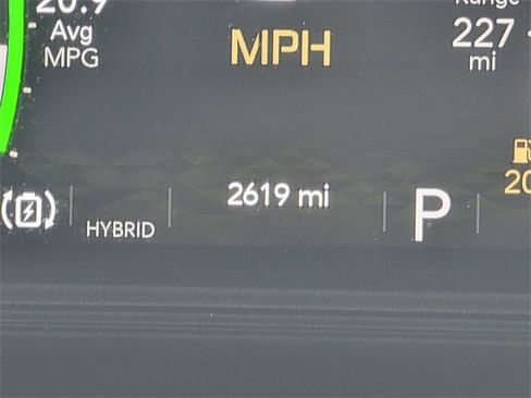 Certified 2024 Jeep Wrangler Willys 4xe image 36