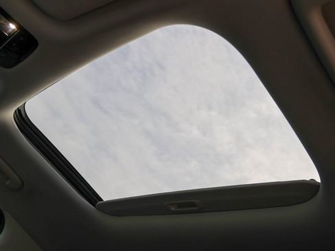 Used 2025 Hyundai Santa Fe XRT image 13